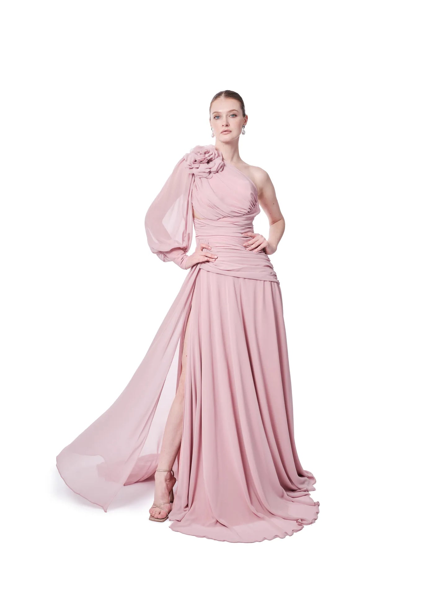 Vestido Largo de Un Hombro con Detalle Floral y Abertura