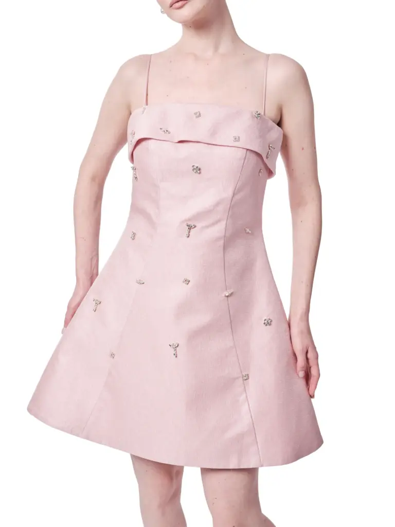 A-line short dress beaded with pockets